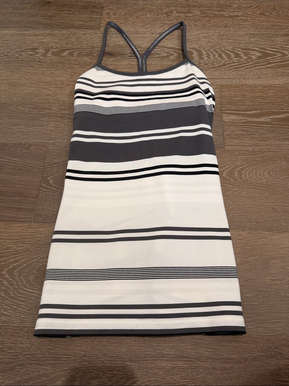 Lululemon Power Y Tank Luon Light Groovy Stripe Nimbus Soot Light Size 4